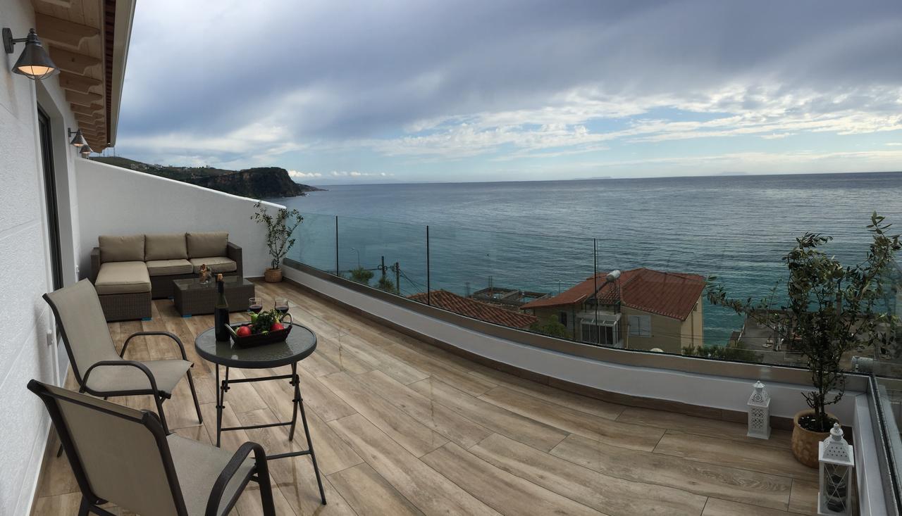 First House Apartment Himare Exterior photo