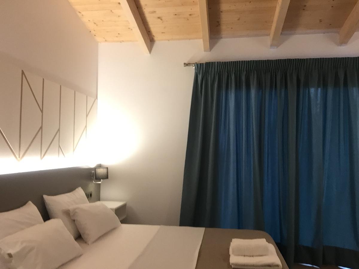 First House Apartment Himare Exterior photo