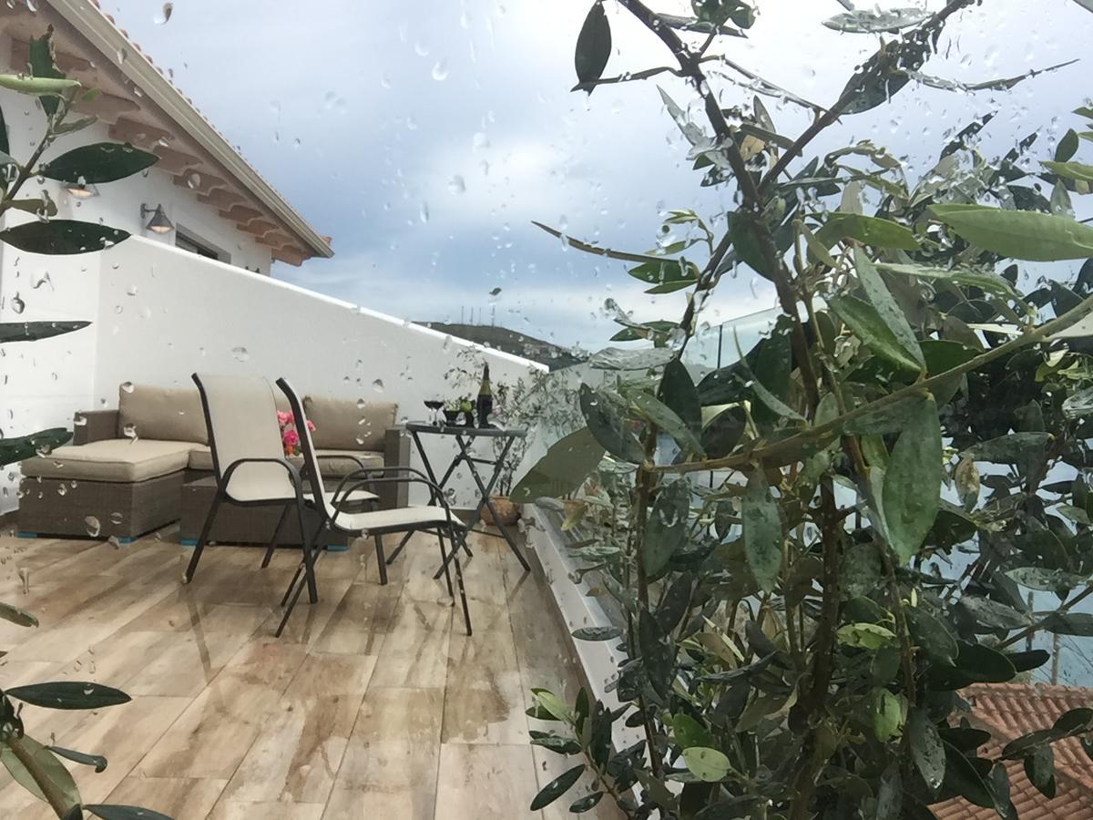 First House Apartment Himare Exterior photo