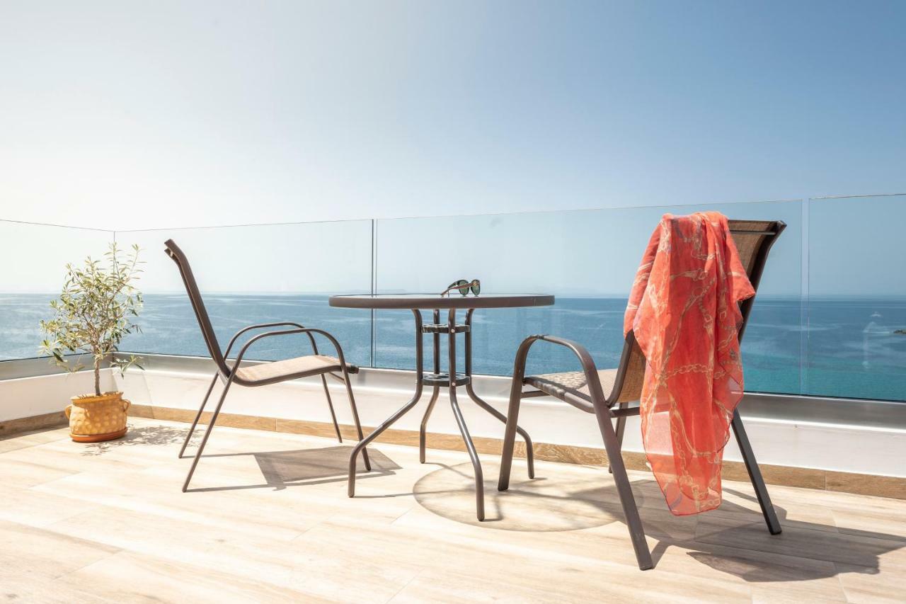First House Apartment Himare Exterior photo
